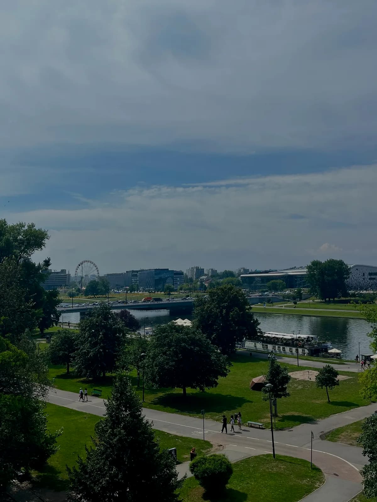 Das Königsschloss Wawel, von den Gärten aus gesehen