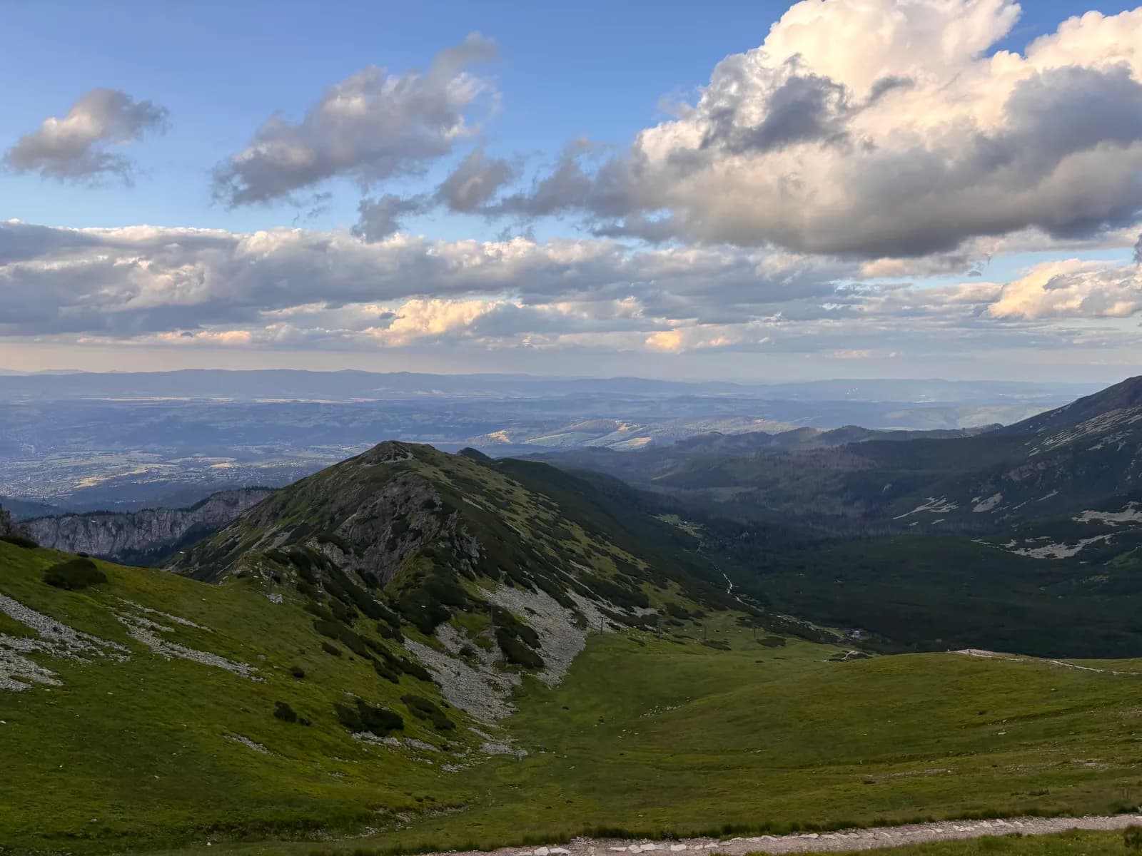 Blick über die Podhale-Landschaft rund um Ciche
