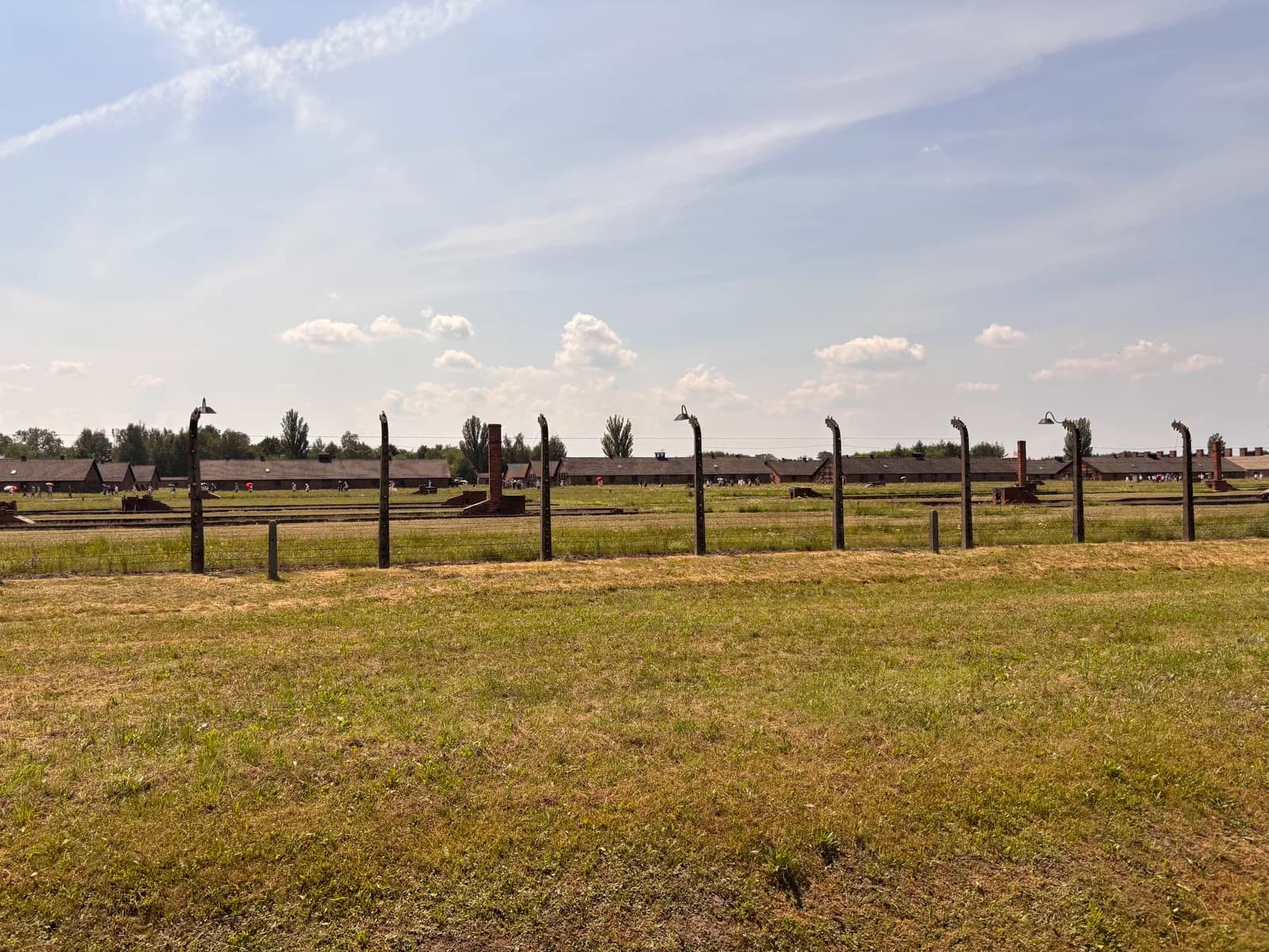 L'entrée du site mémoriel d'Auschwitz-Birkenau